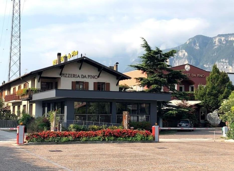Alloggio Con Idromassaggio E Super Vista Nave San Felice Luaran gambar